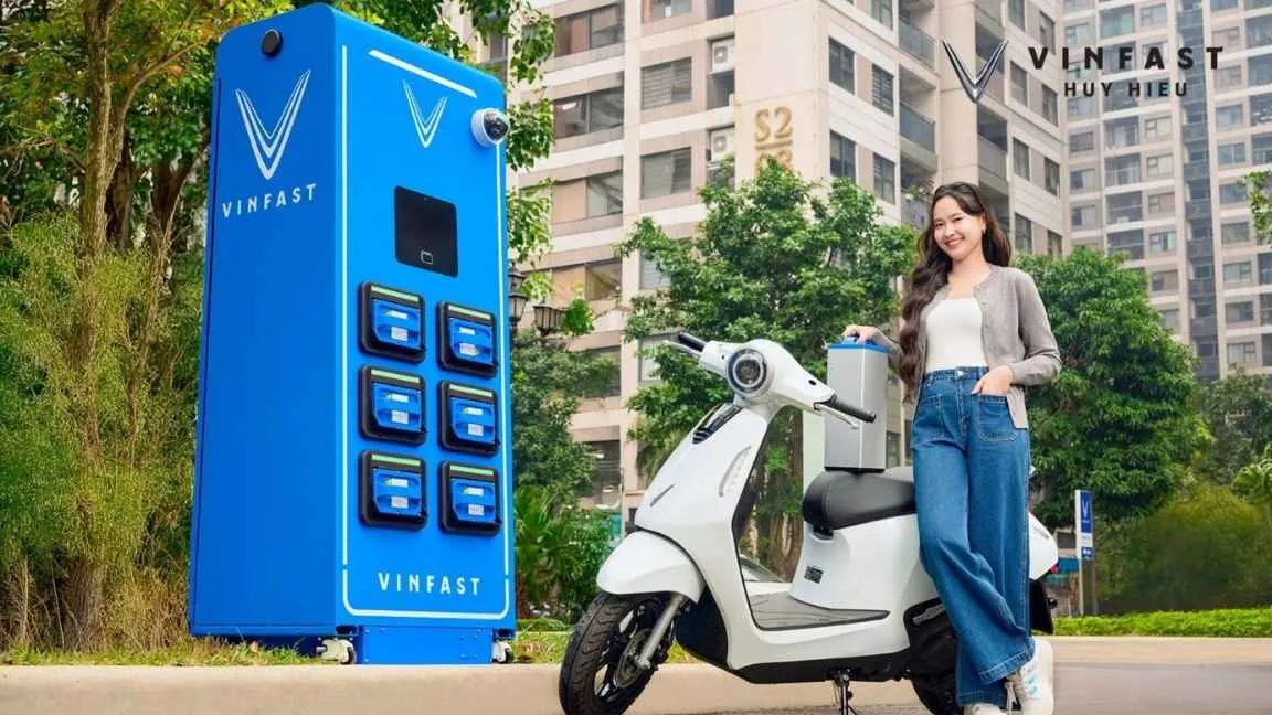 So sánh VinFast Evo đổi pin – phiên bản sử dụng pin LFP rời có thể đổi nhanh tại trạm